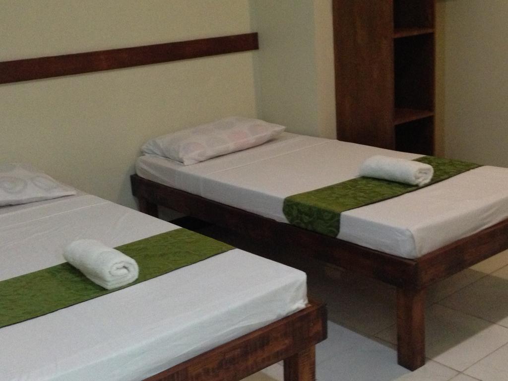 Qm Pension House Tagbilaran Quarto foto